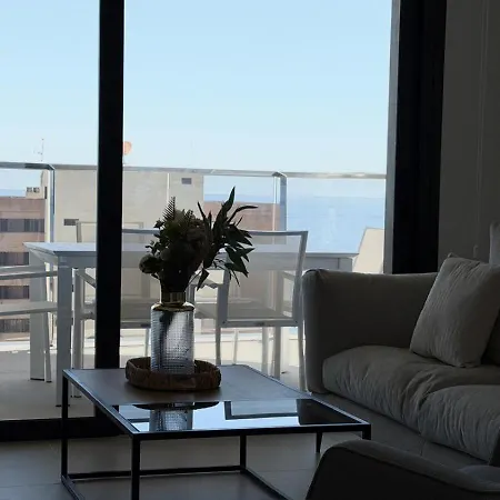 Sunset Sailors By Leo Apartment *